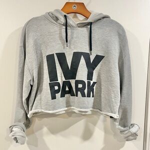 IVY PARK Cropped Hoodie